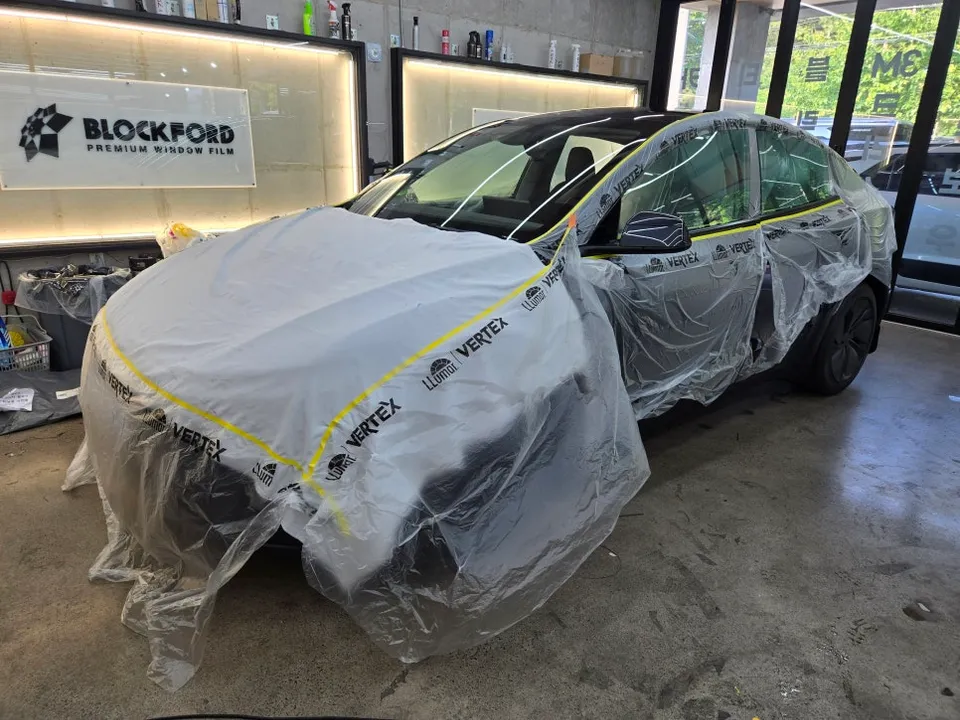 Tesla Model YのPPF施工事例｜費用目安と仕上がり 施工写真 3-2