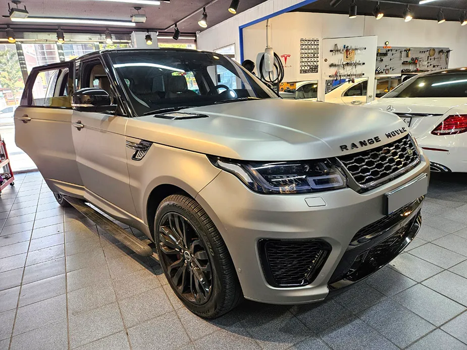 Land Rover Range Rover interior customization review