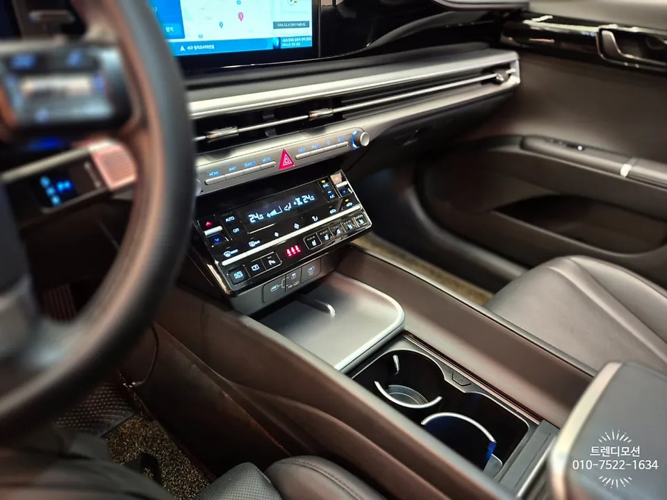 Hyundai Grandeur GN7 ambient lighting - Hyundai Grandeur GN7 Ambient Lighting Review: Cost & Results photo 4