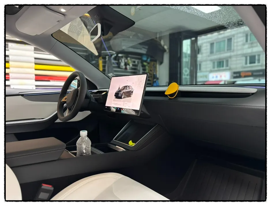 Tesla Model Yのホイールリペア・塗装事例 施工写真 4-1
