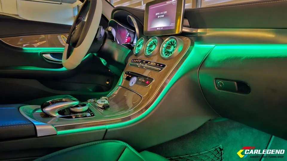 Mercedes-Benz C-Class W205 ambient lighting - Mercedes-Benz C-Class W205 Ambient Lighting Review photo 5
