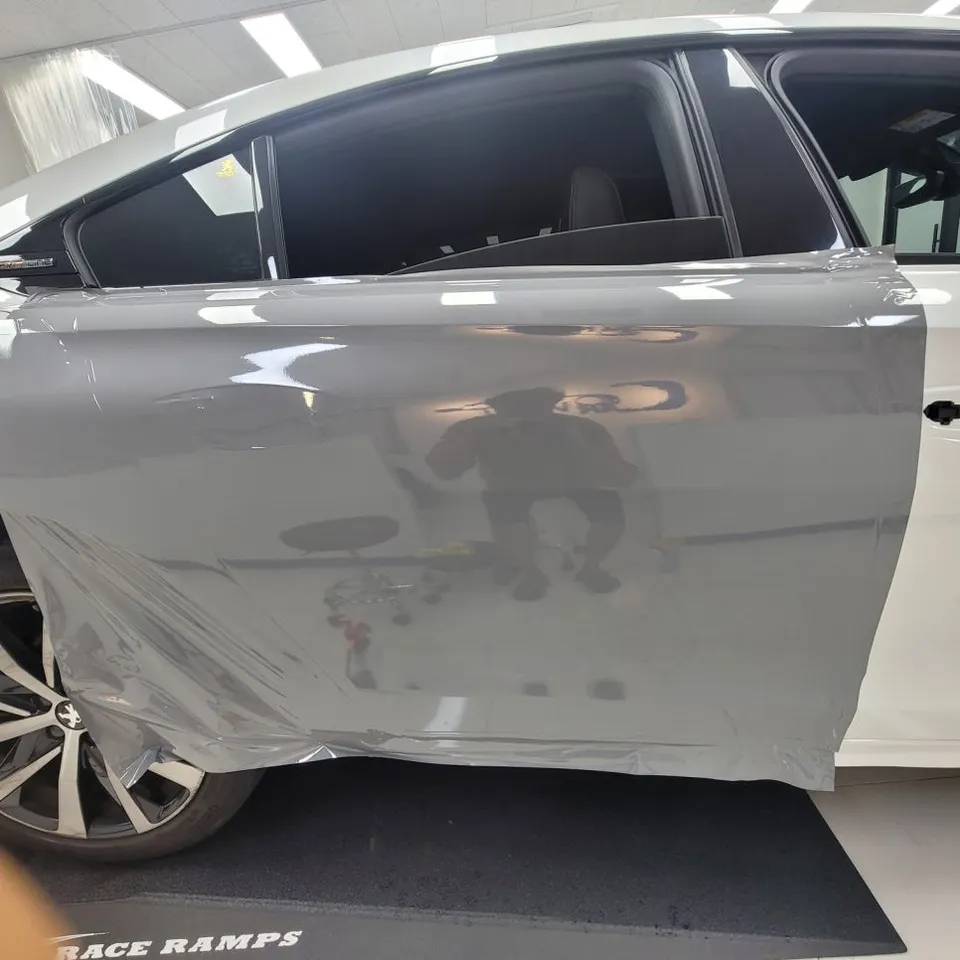 Peugeot 508 vinyl wrap - Peugeot 508 Vinyl Wrap Review: Ash Grey Color Change photo 5