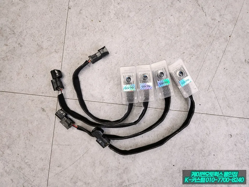 Genesis EQ900 ambient lighting - Genesis EQ900 Ambient Lighting Review: Cost & Results photo 5