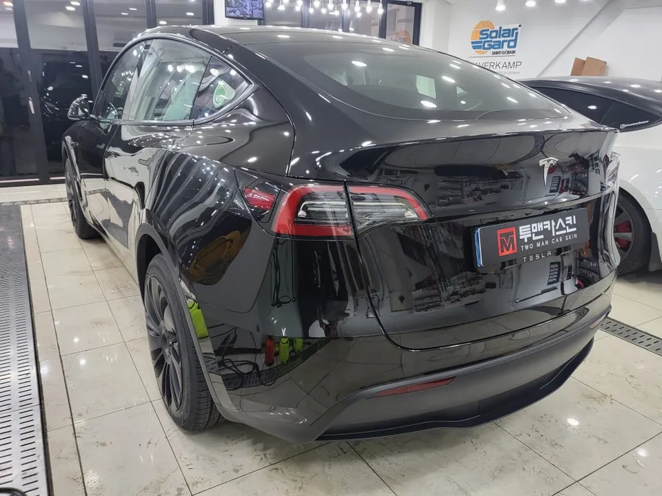Tesla Model Y PPF施工事例|費用目安・仕上がり 施工写真 4