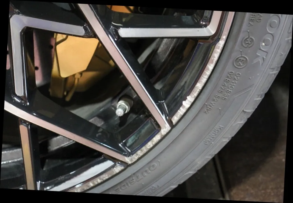 Mobile Chevrolet Tahoe Wheel Repair: Price Guide — photo 5