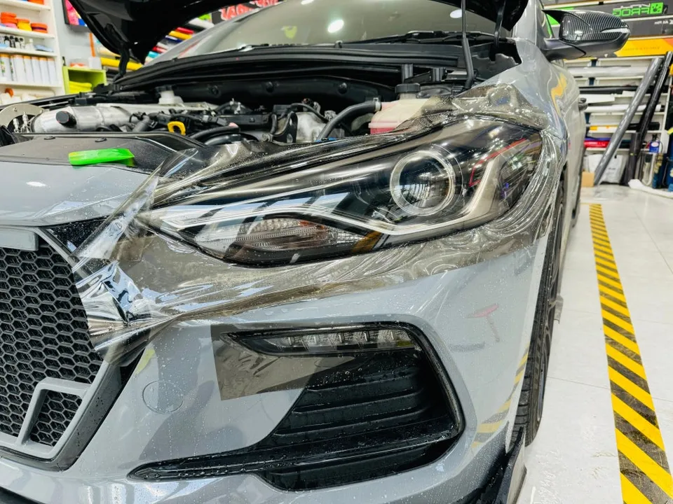 Hyundai Elantra Sportのカーラッピング事例|費用目安・仕上がり 施工写真 2-3