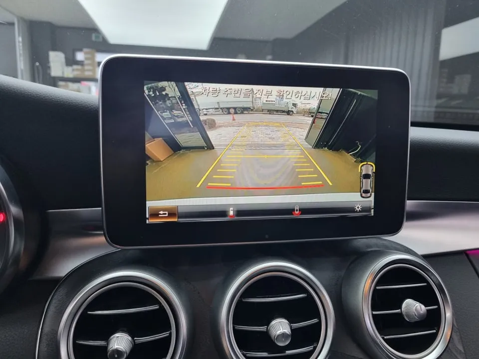 Mercedes-Benz C-Class android head unit - Mercedes-Benz C-Class Android Head Unit Upgrade photo 6