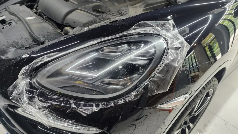 Porsche Cayenne PPF施工事例|費用目安と仕上がり 施工写真 3-1