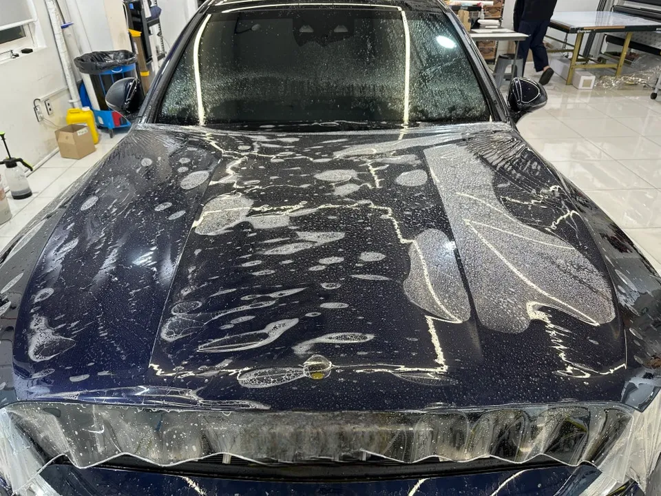 Mercedes-Benz Eクラス W213 PPF施工事例|費用目安・仕上がり 施工写真 3-1