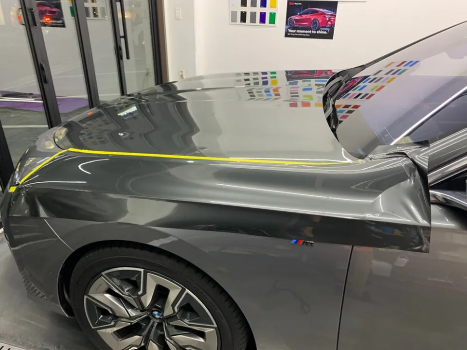 BMW 7 Seriesのガラスコーティング事例|費用目安・仕上がり 施工写真 3-2