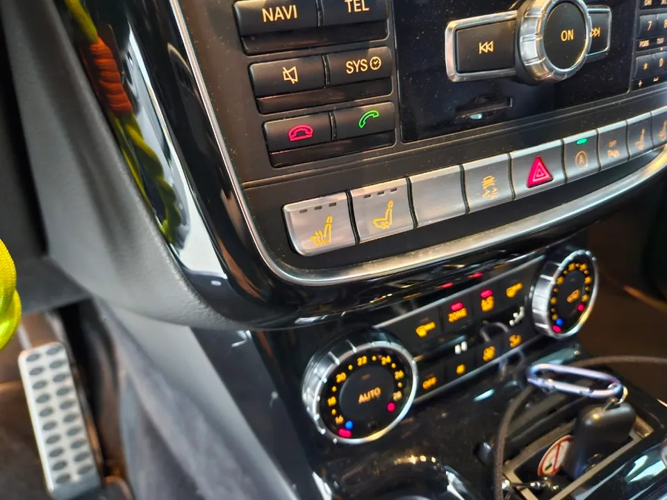 Mercedes-Benz G-Wagon seat ventilation - Mercedes-Benz G-Wagon Ventilated Seats Review: Cost & Results photo 4