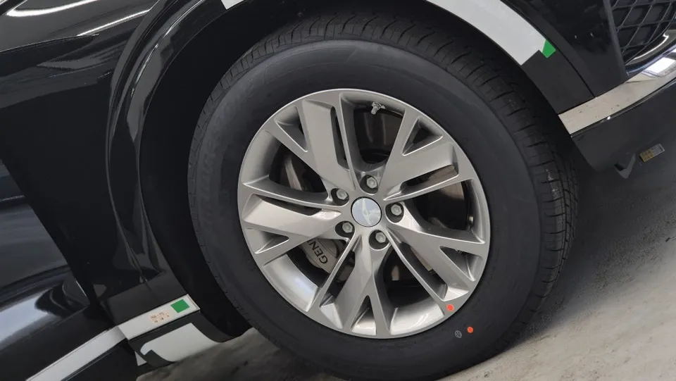 Genesis GV70 PPF施工事例|費用目安と仕上がり 施工写真 3-1