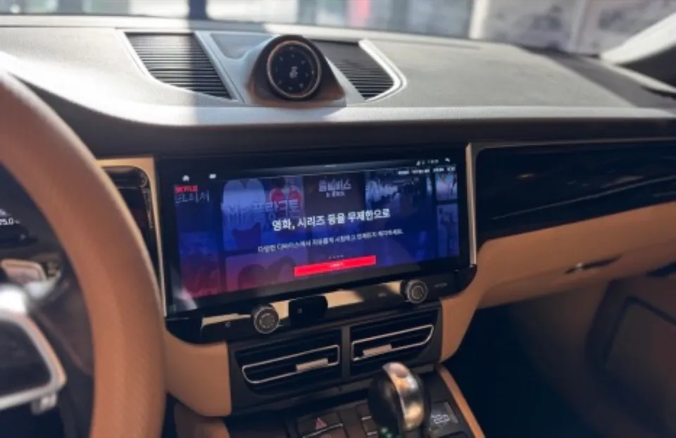 Porsche Macan android head unit - Porsche Macan Android Head Unit Install — PCM Upgrade Review photo 6