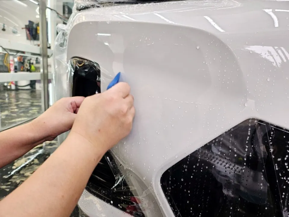 BMW X3 PPF施工事例|費用目安と仕上がり 施工写真 2-3