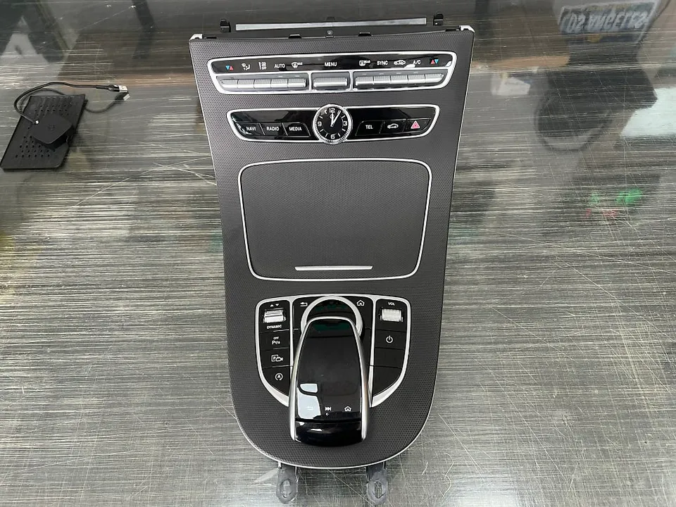 Mercedes-Benz E-Class W213 vinyl wrap - Mercedes-Benz E-Class W213 Vinyl Wrap Review: Cost & Results photo 3