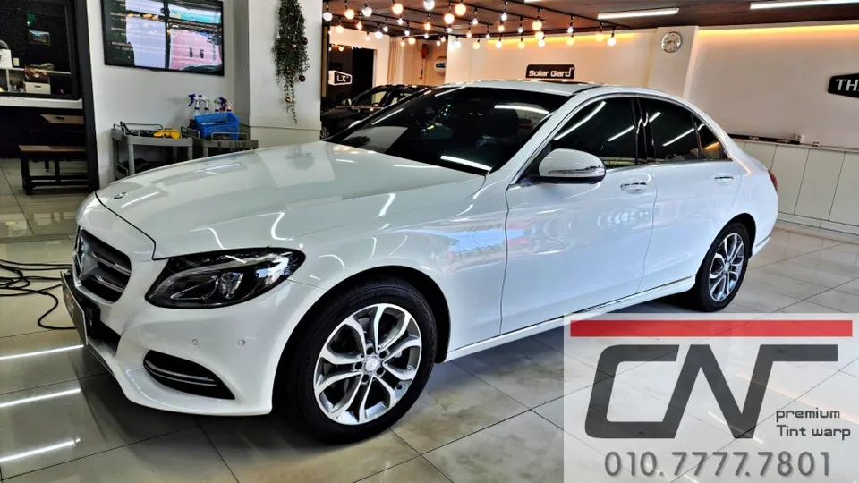 Mercedes-Benz C-Class window tinting - Mercedes-Benz C-Class Window Tinting Review - Solargard Quantum photo 4