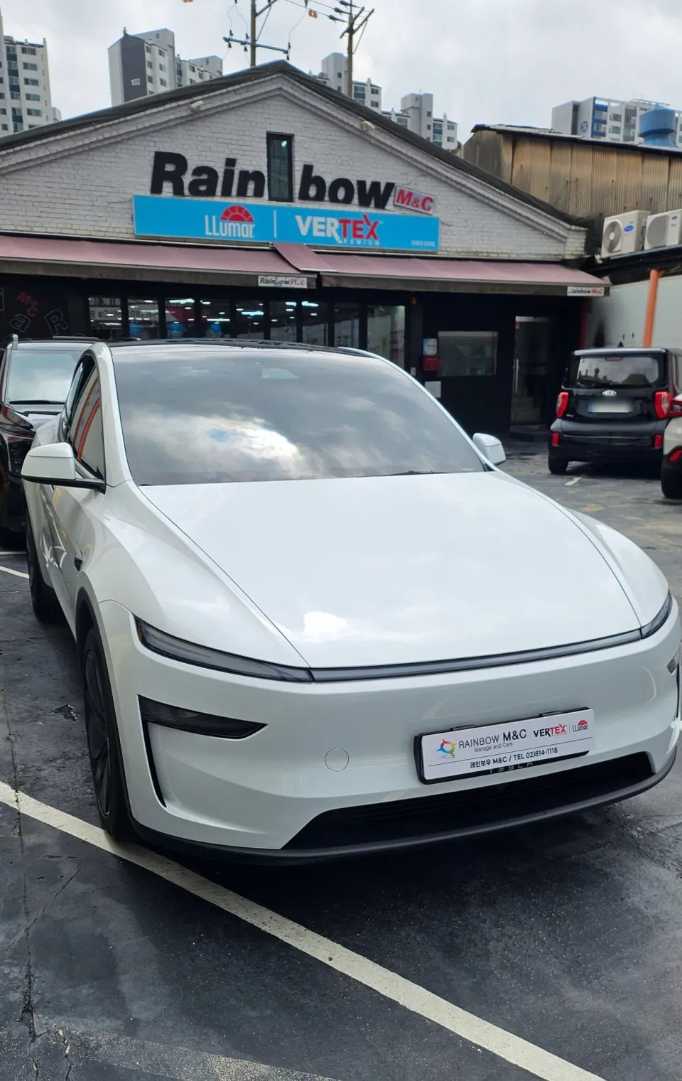 Tesla Model YのPPF施工事例｜費用目安と仕上がり 施工写真 2-1