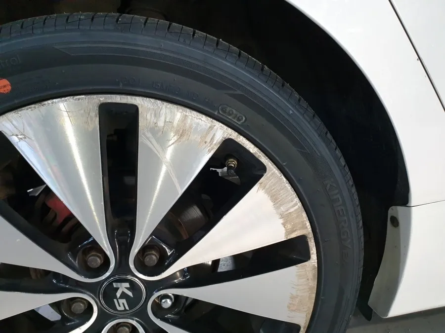 Kia K5 wheel repair - Kia K5 Wheel Repair Review — Diamond Cut Restoration Perfected photo 3