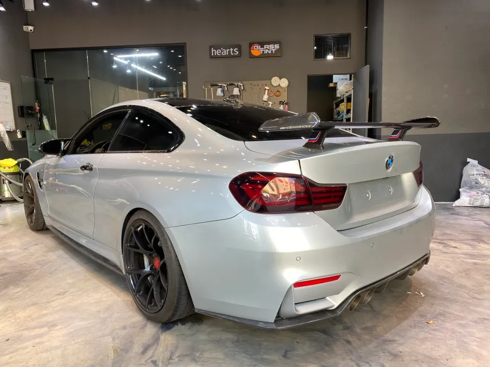 BMW M4 F82 vinyl wrap - BMW M4 F82 Vinyl Wrap Review: Midnight Purple Transformation photo 3