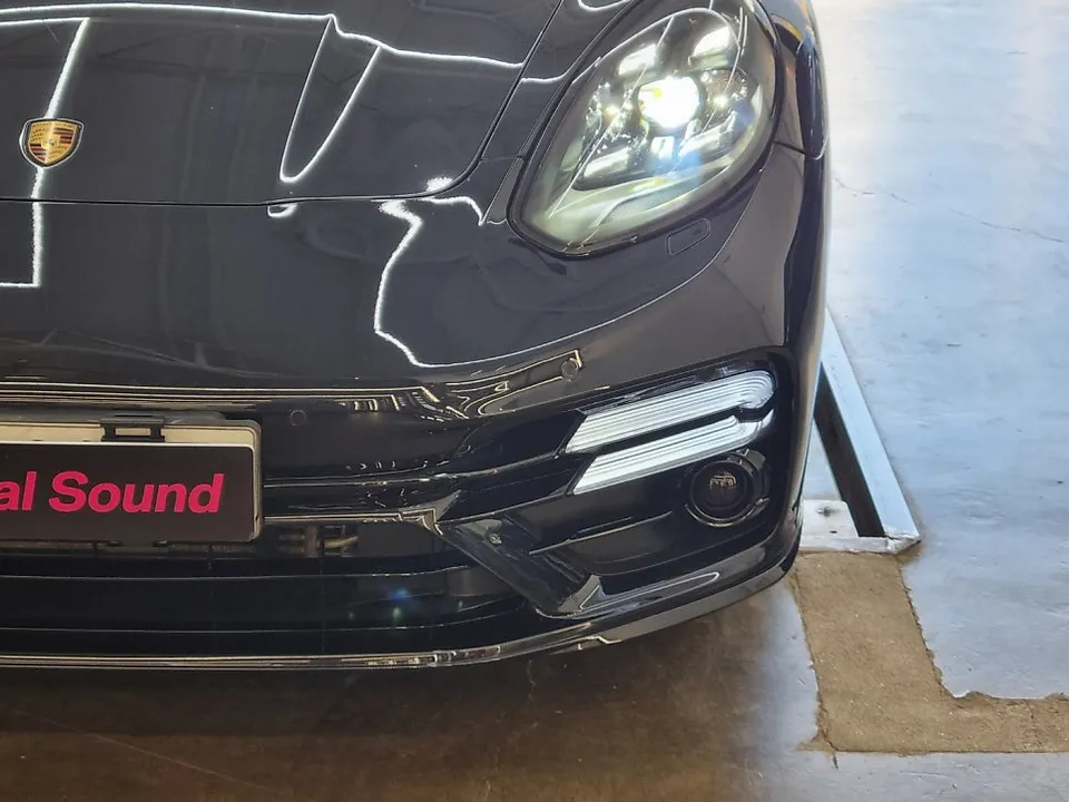 Porsche Panamera 970のカーオーディオ施工事例 施工写真 2-1