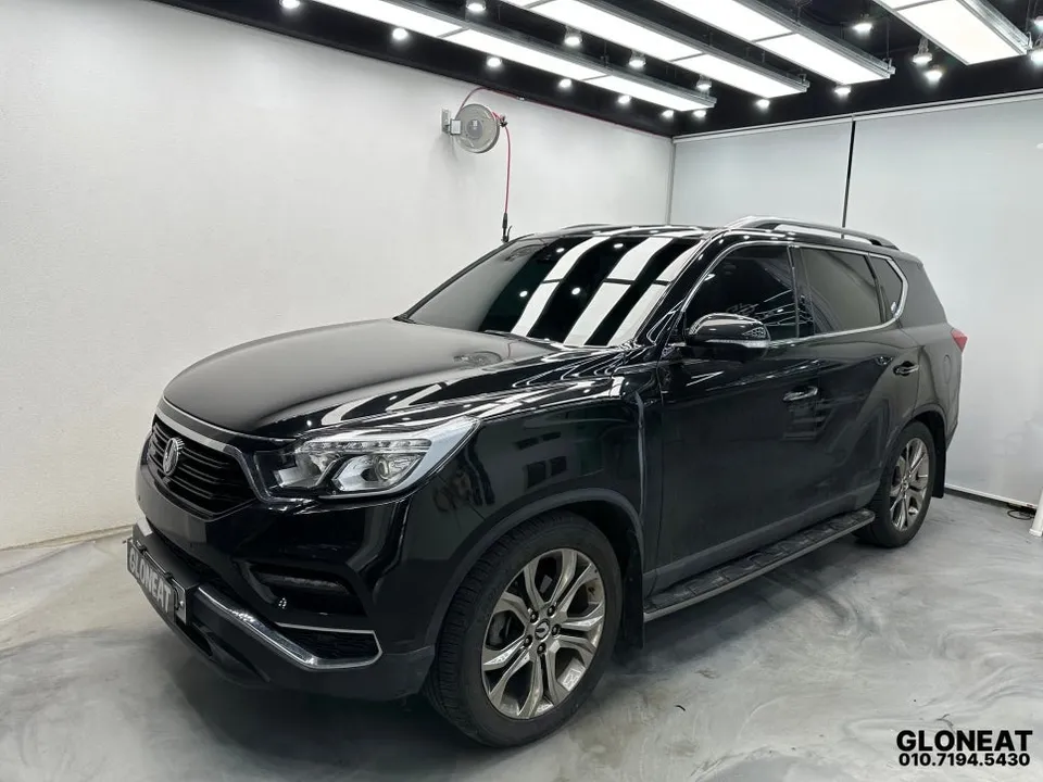 SsangYong G4 Rextonのカーフィルム再施工事例 施工写真 4-2