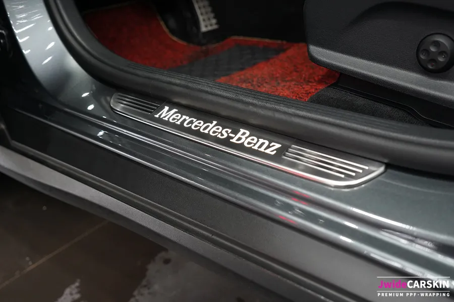 Mercedes-Benz GLC 250d ppf - Mercedes-Benz GLC 250d PPF Review: Door Step Protection photo 6