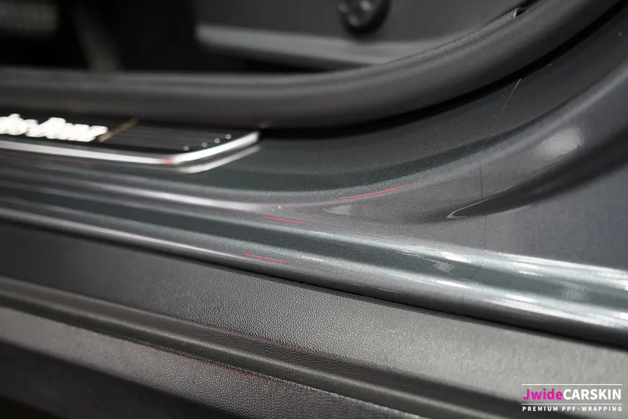 Mercedes-Benz GLC 250d ppf - Mercedes-Benz GLC 250d PPF Review: Door Step Protection photo 7