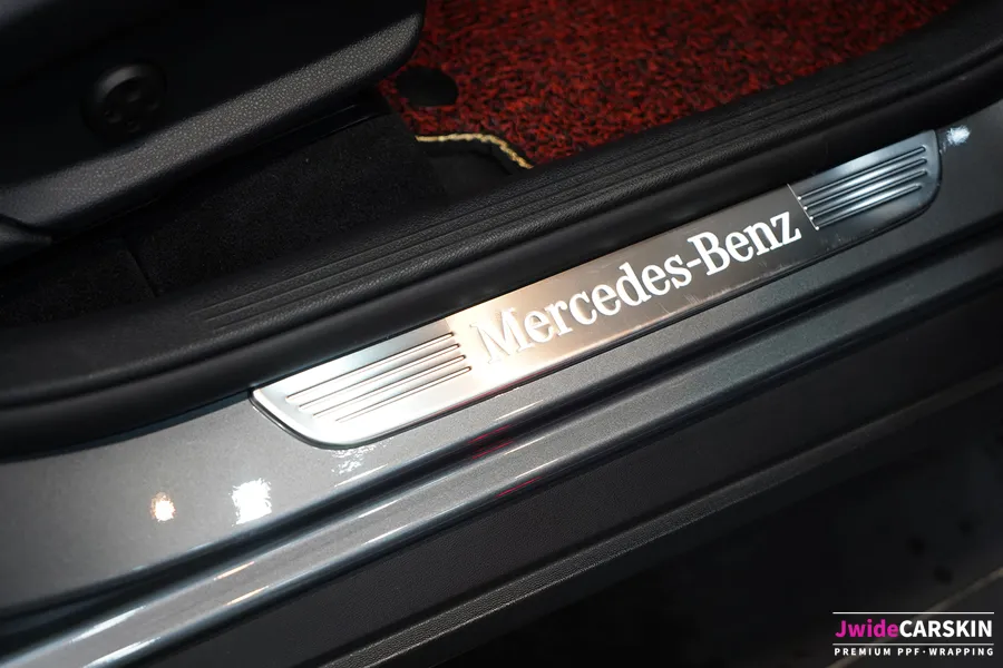 Mercedes-Benz GLC 250d ppf - Mercedes-Benz GLC 250d PPF Review: Door Step Protection photo 8
