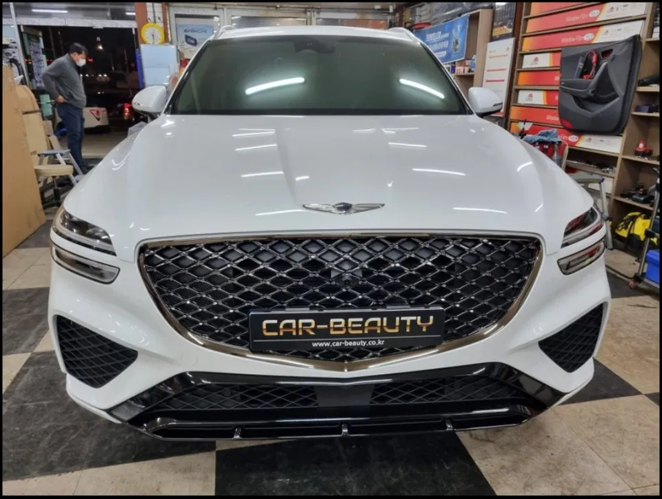 Genesis GV70 Ambient Lighting Review — DMX Acrylic Upgrade photo 1