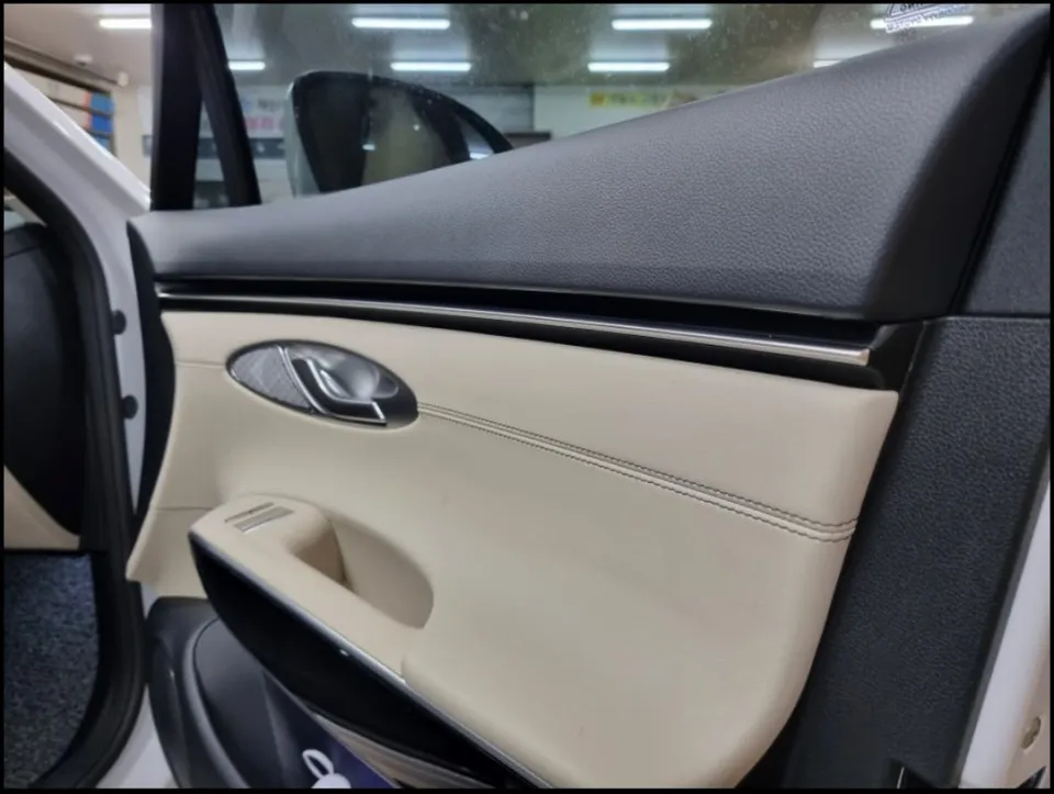 Genesis GV70 Ambient Lighting Review — DMX Acrylic Upgrade photo 2