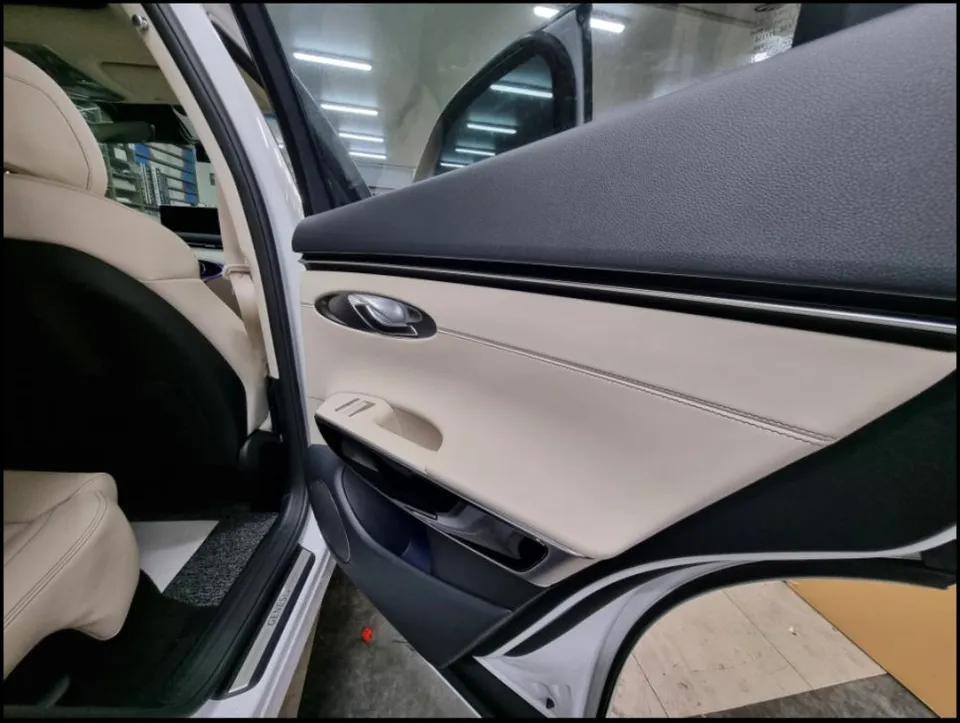 Genesis GV70 ambient lighting - Genesis GV70 Ambient Lighting Review — DMX Acrylic Upgrade photo 5