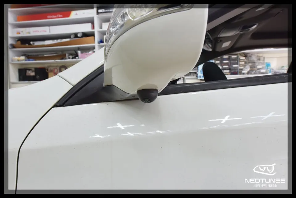 Genesis Genesis CoupeのAndroid Auto・CarPlay取付事例 施工写真 1-3