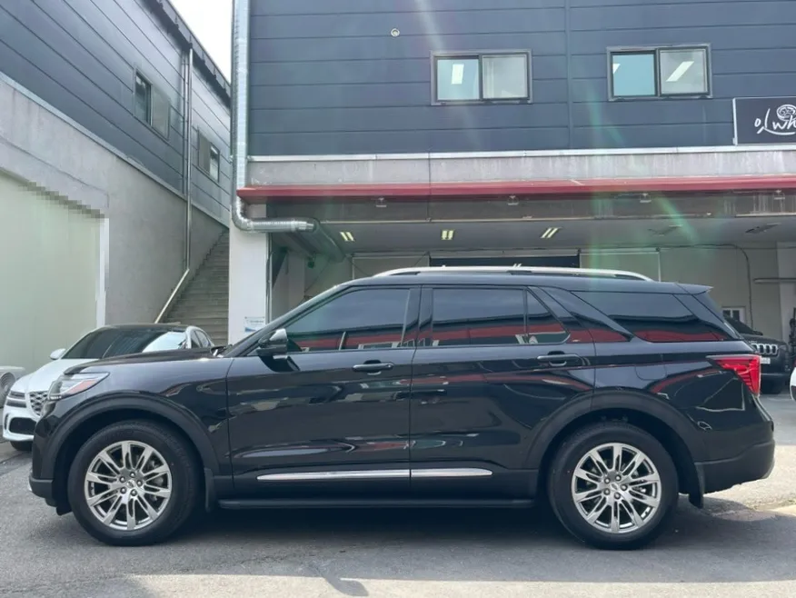 Ford Explorerのホイールリペア・塗装事例 施工写真 3-2
