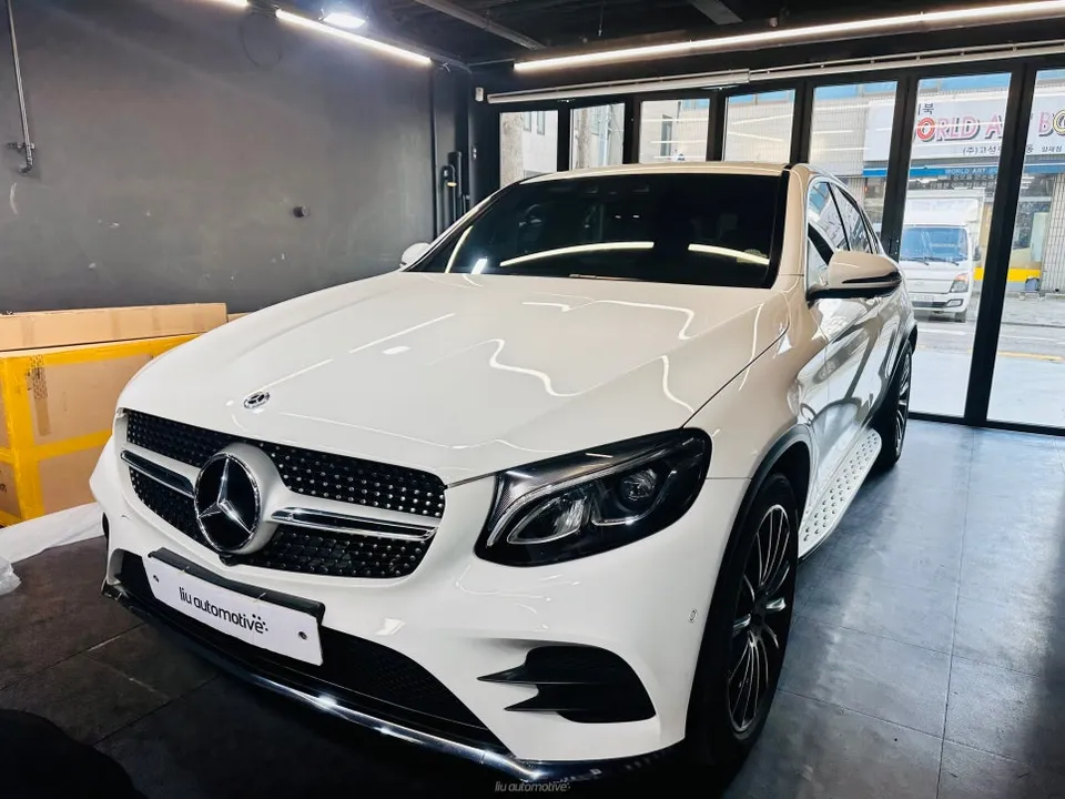 Mercedes-Benz GLC Other Car Service Review — Mousepad Replacement photo 2