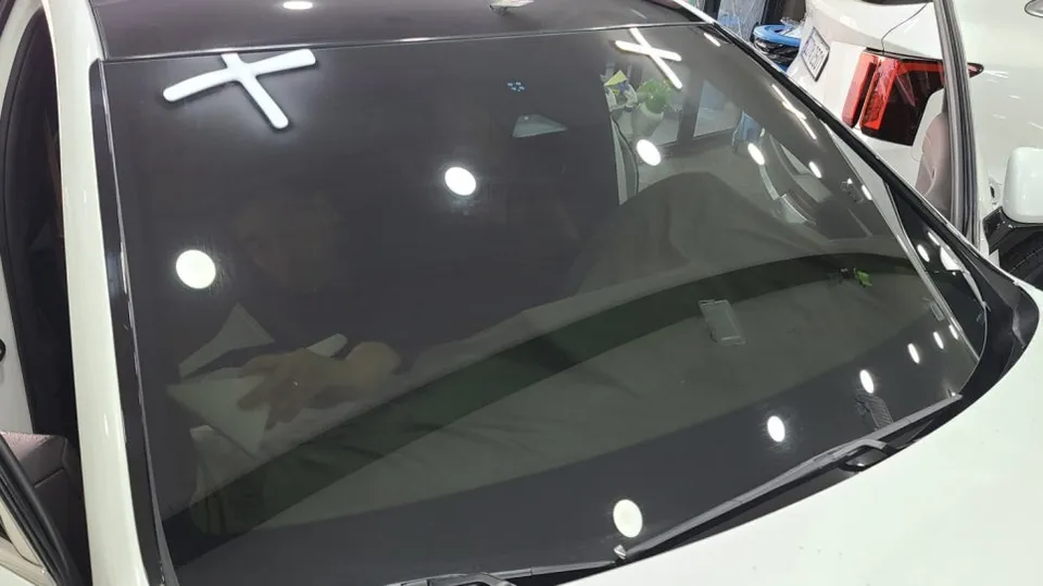 Genesis G80 PPF施工事例｜費用目安と仕上がり 施工写真 1-2