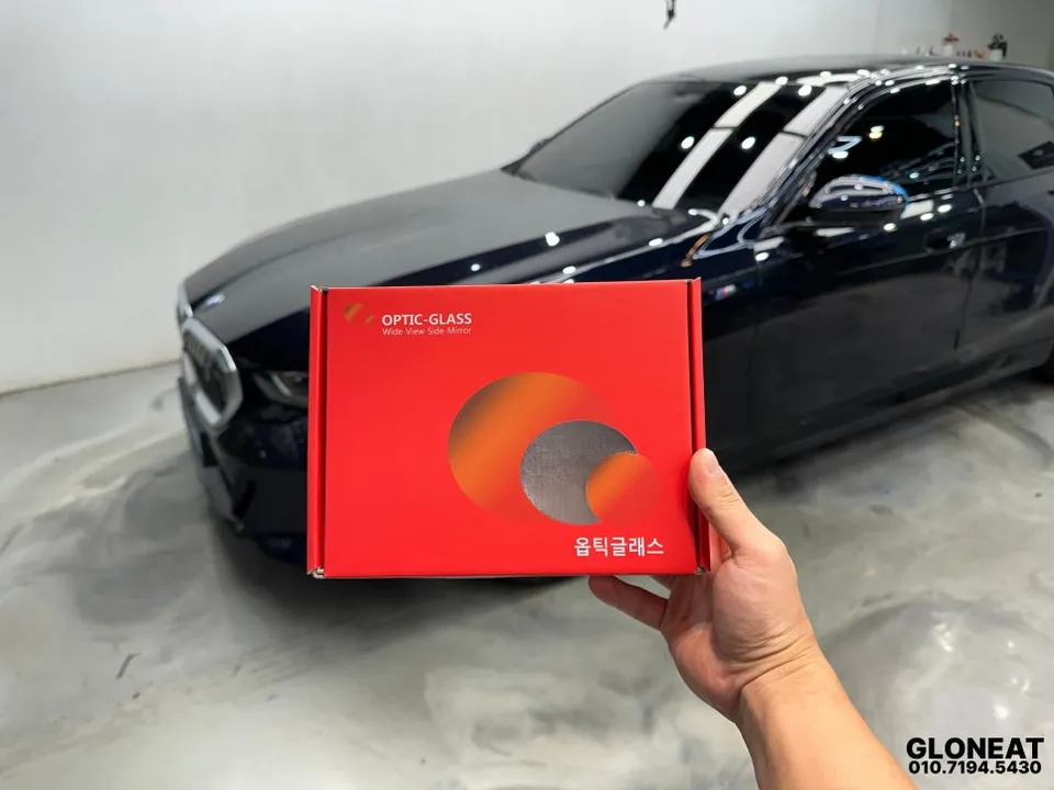 BMW i5 oem options - BMW i5 OEM Options Review: Wide Mirror Upgrade Cost photo 4