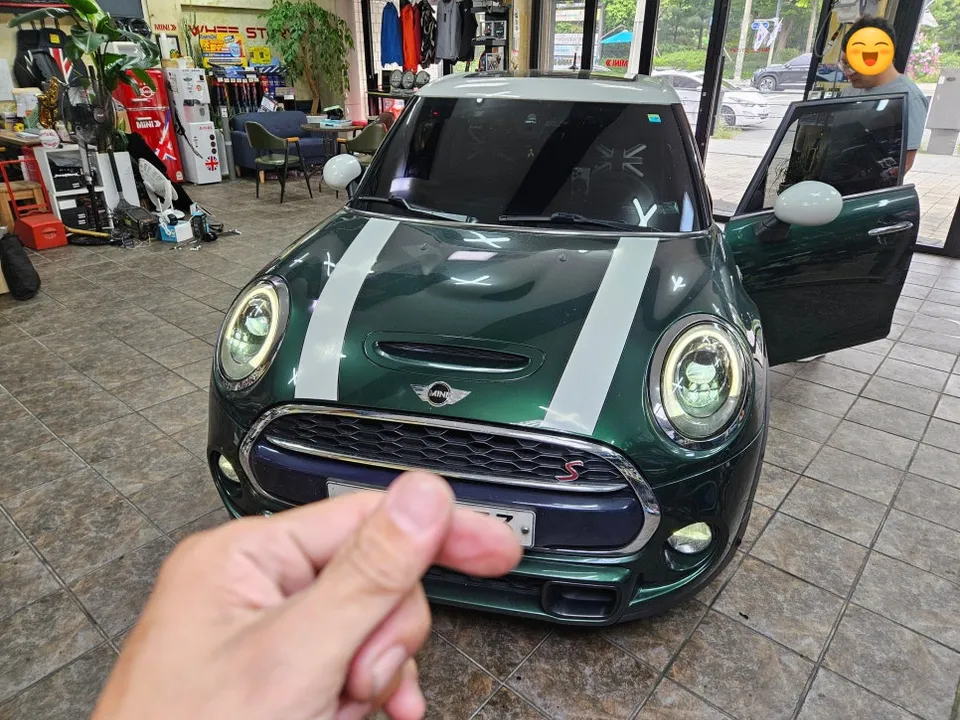 BMW MINI Cooper oem options installation result