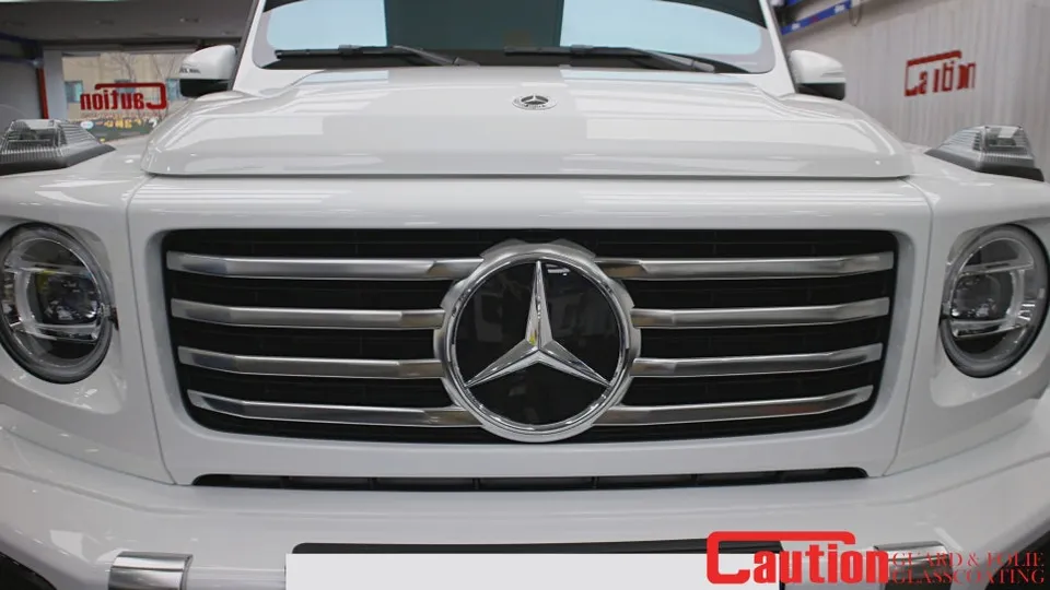 Mercedes-Benz G-Wagon vinyl wrap - Mercedes-Benz G-Wagon Vinyl Wrap Review — Blackout Cost & Results photo 4