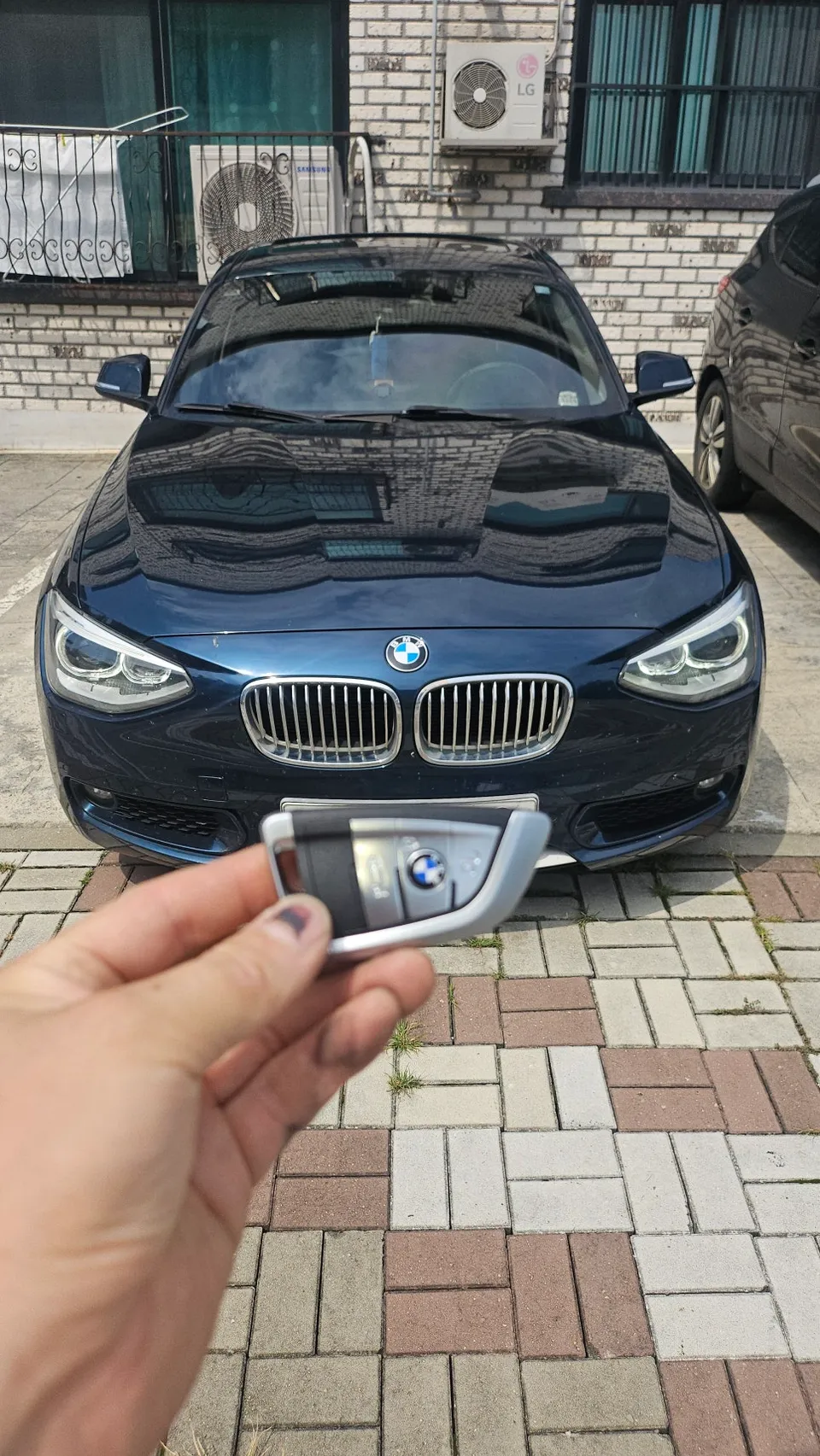 BMW 118d oem options installation result