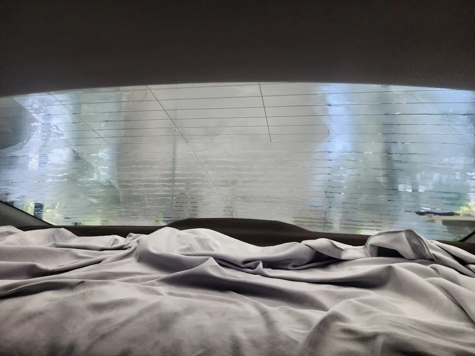 Kia K5 window tinting - Kia K5 Window Tinting Re-application: Bubble Removal & Heat Resis photo 8