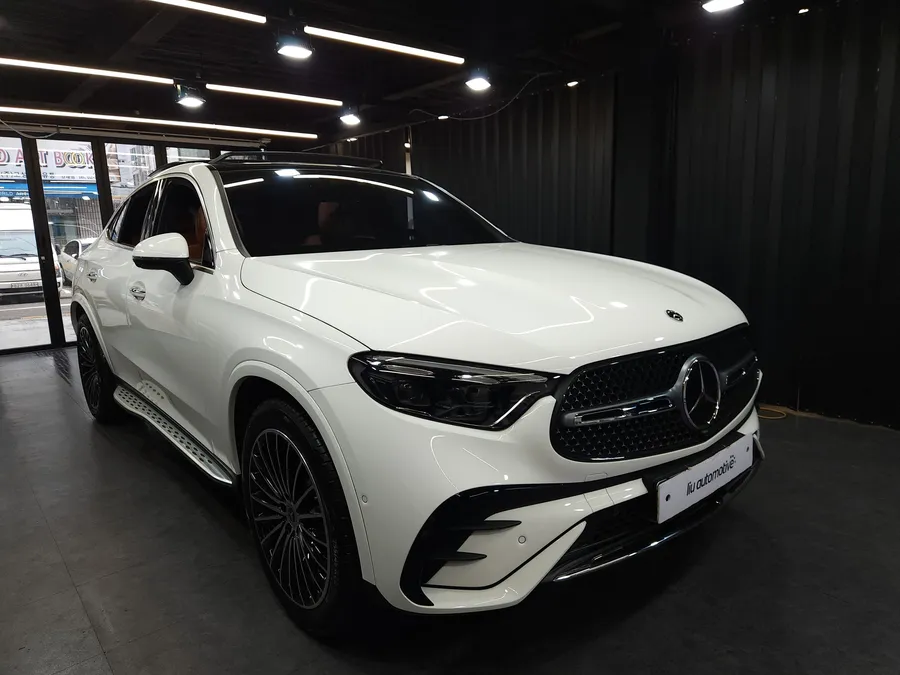 Mercedes-Benz GLC Ambient Lighting Review: Cost & Results photo 4