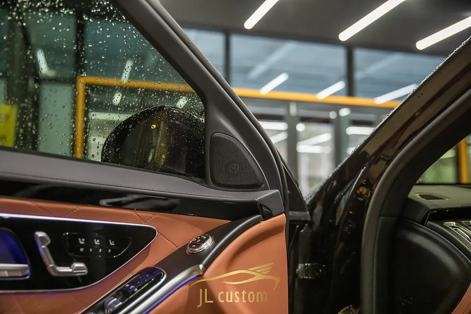 Mercedes-Benz S-Class Ambient Lighting Upgrade - Enhanced Luxury photo 2
