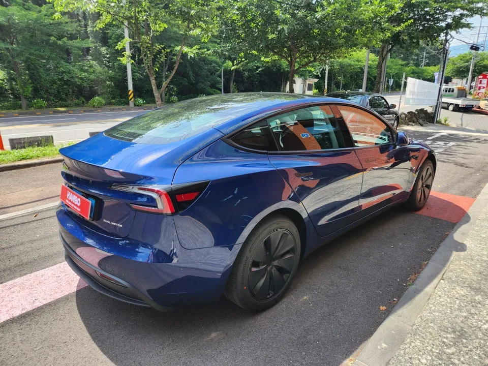 Tesla Model 3 PPF施工事例|費用目安と仕上がり 施工写真 2-1