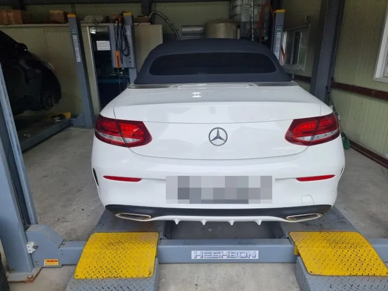 Mercedes-Benz E-Class wheel repair - Mercedes-Benz E-Class Wheel Repair & Refinishing Review — Like New photo 3