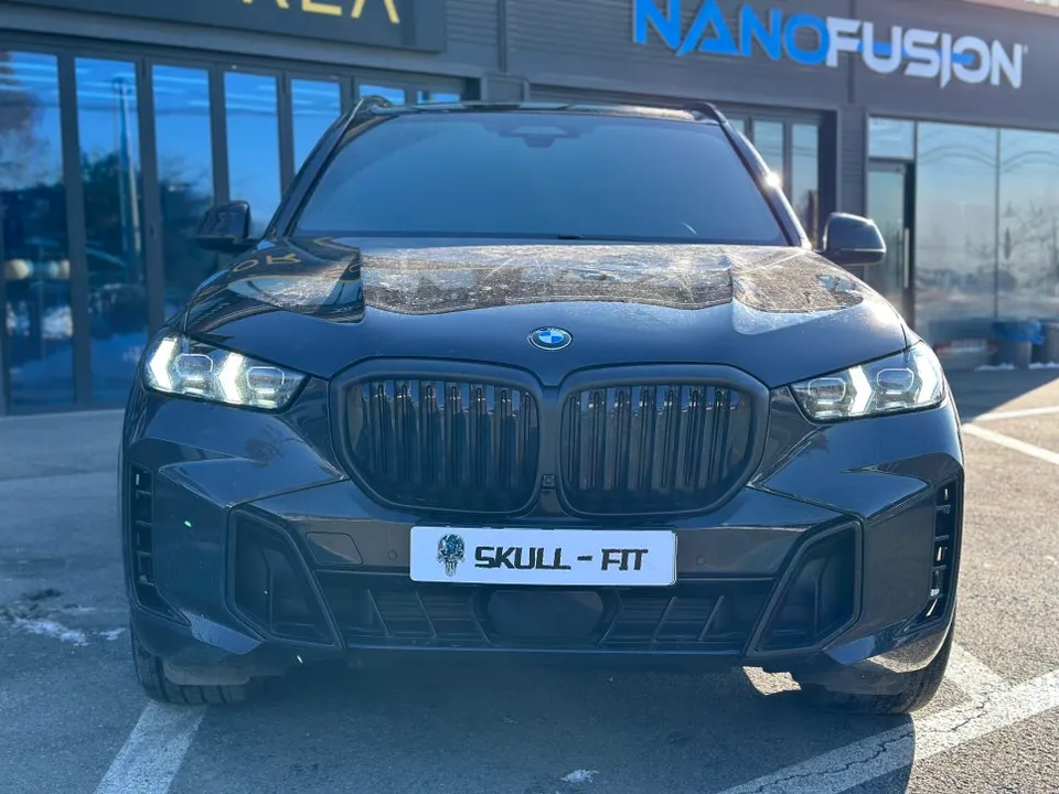 BMW X5のPPF施工事例｜費用目安と仕上がり 施工写真 2-1