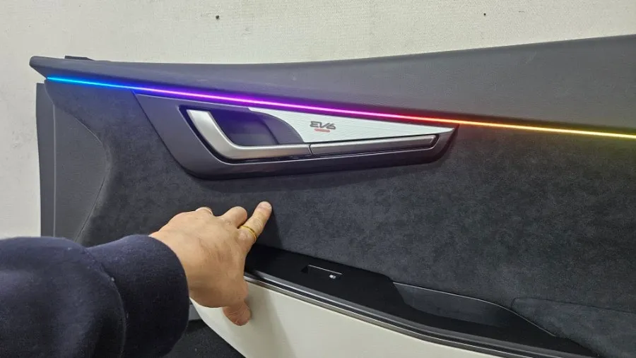Kia EV6 ambient lighting - Kia EV6 Ambient Lighting Review — Cost & Results photo 4