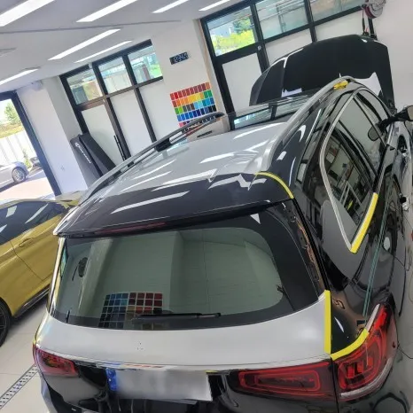 Mercedes-BenzのPPF施工事例 施工写真 1-2