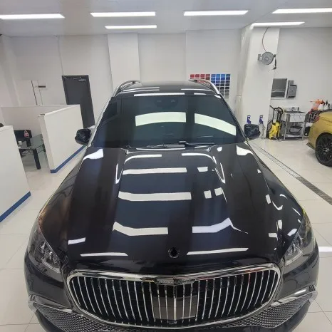 Mercedes-BenzのPPF施工事例 施工写真 4-2