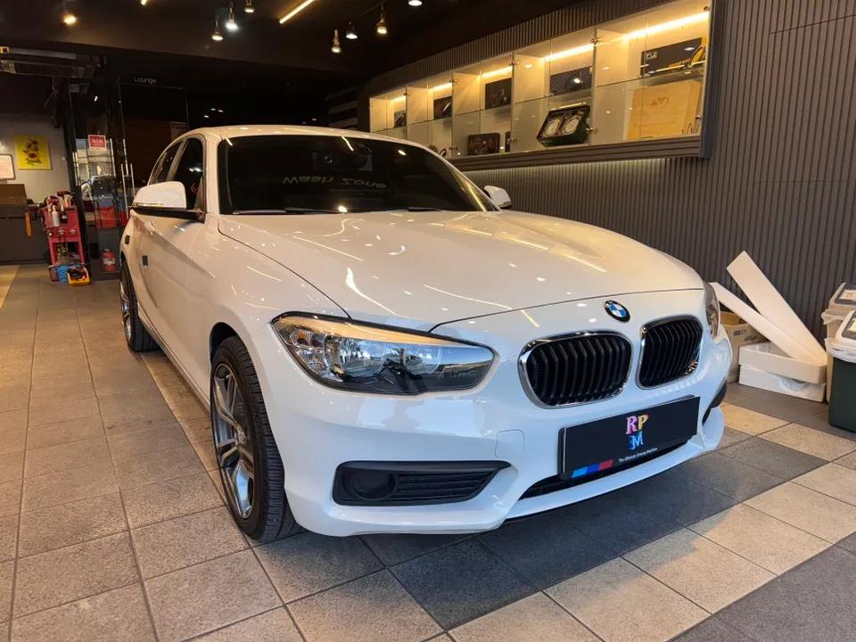 BMW 1 Series F20 steering wheel review