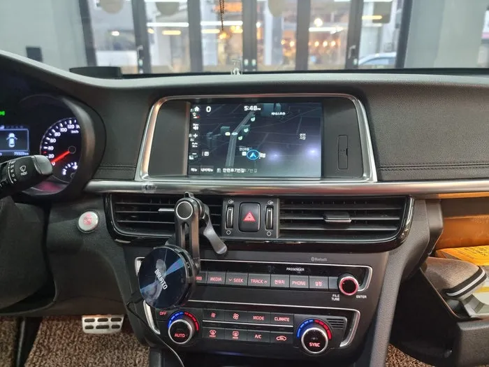 Kia K5 DL3のAndroid Auto・CarPlay取付事例 施工写真 4-1
